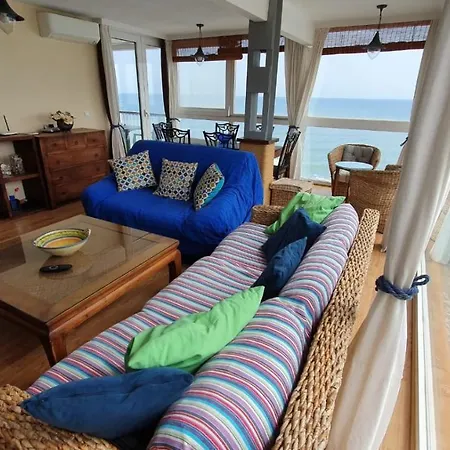 Sobre Olas Del Mar Apartment *