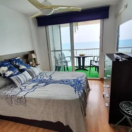 Sobre Olas Del Mar Apartment
