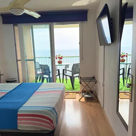 Sobre Olas Del Mar * El Campello